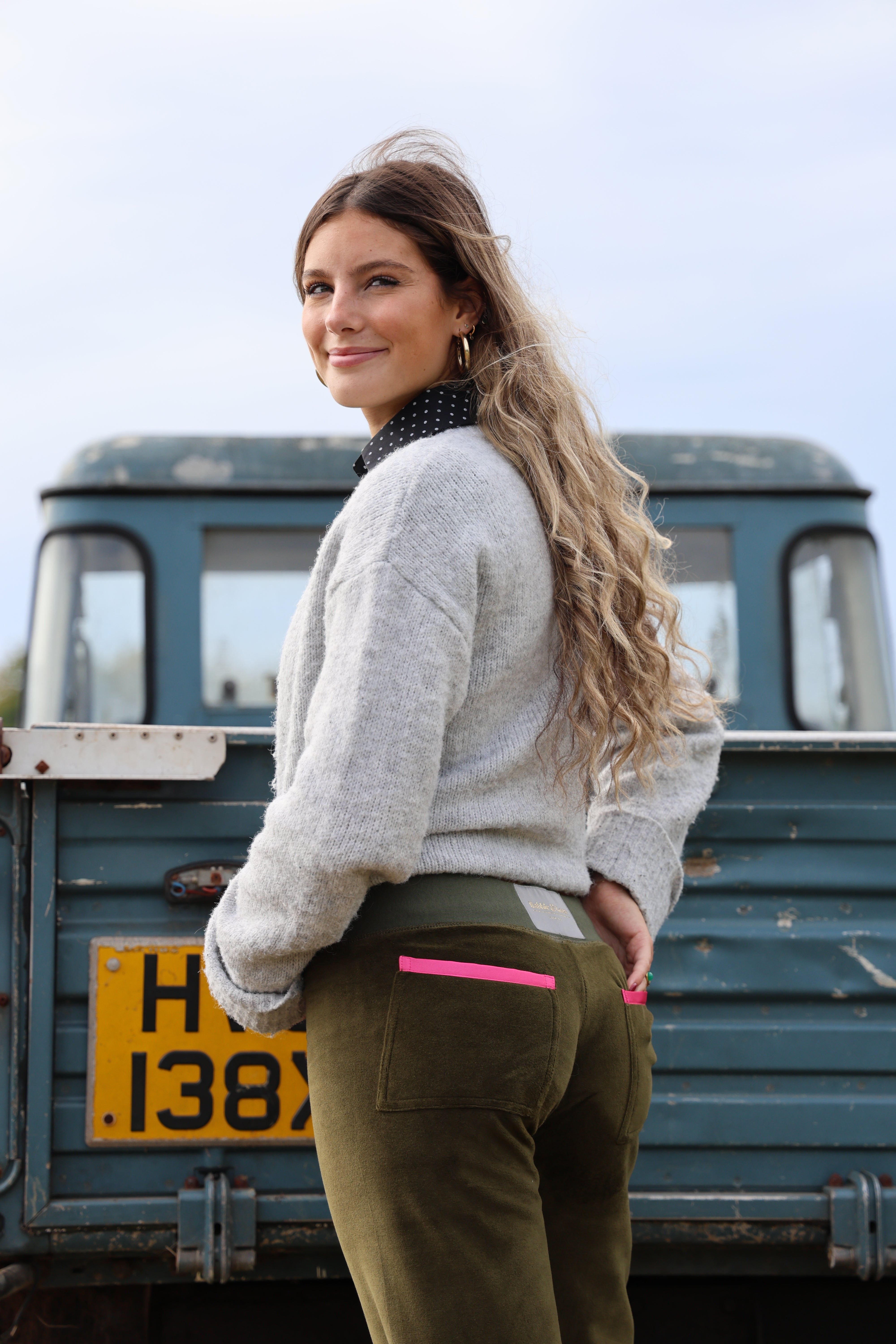 Allegra Jogger Olive / Raspberry