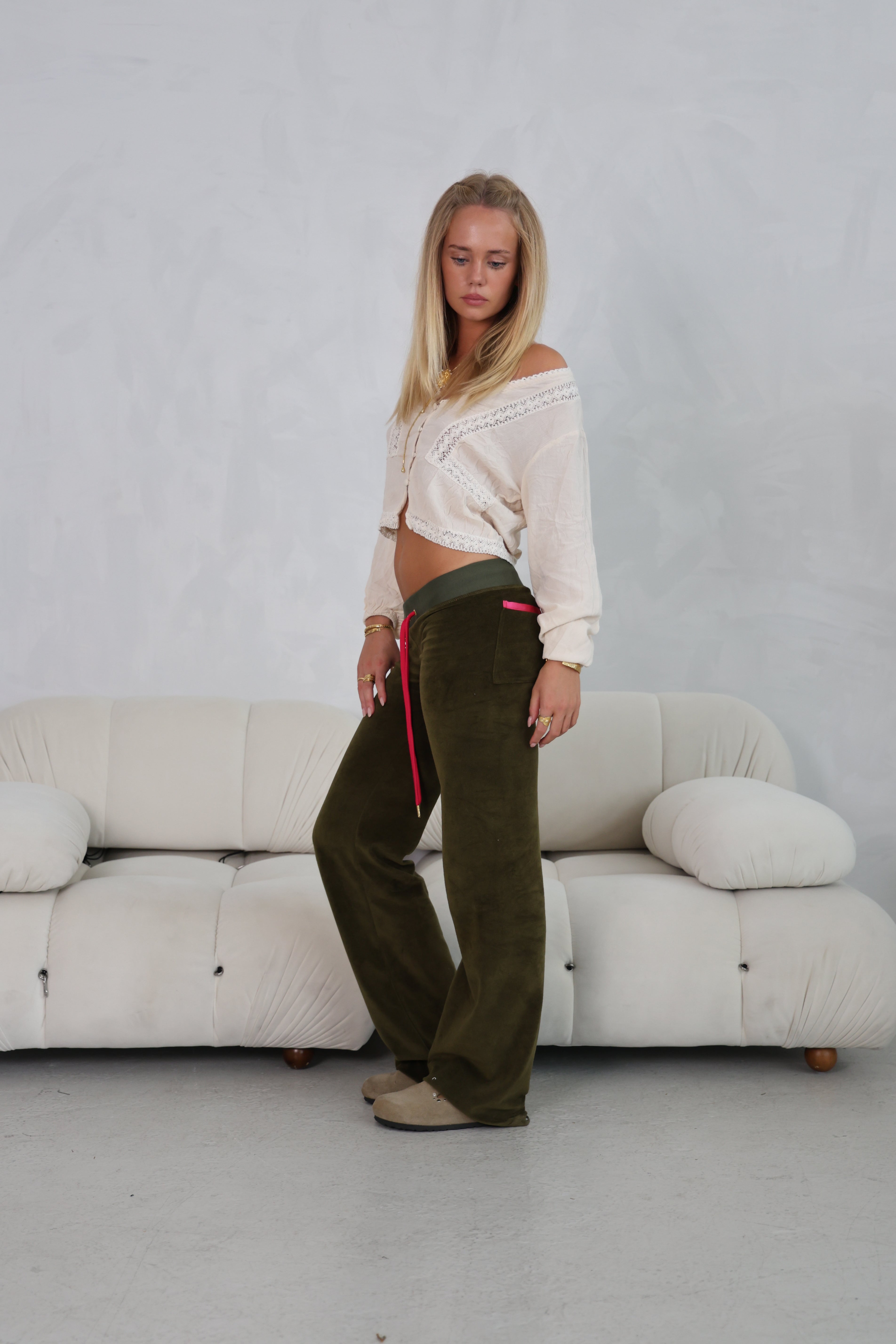 Allegra Jogger Olive / Raspberry