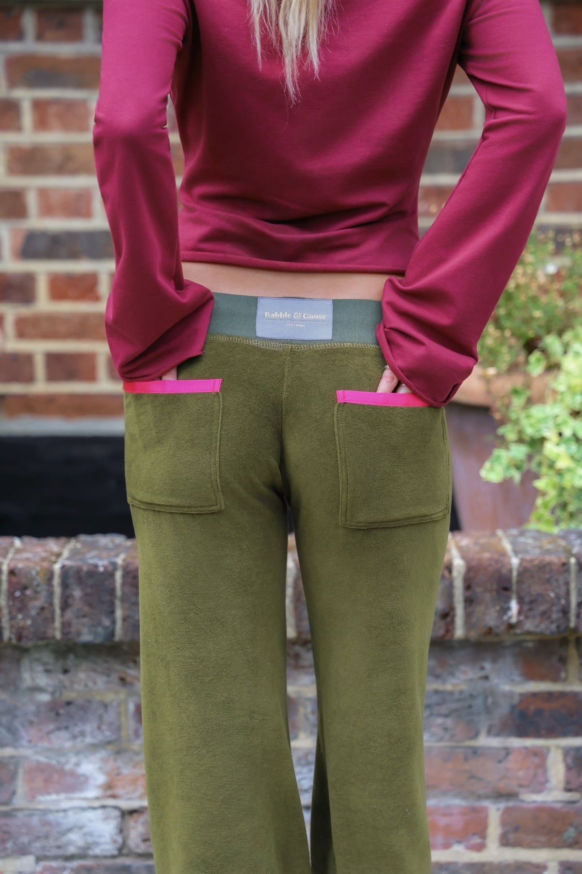 Allegra Jogger Olive / Raspberry - Babble & Goose